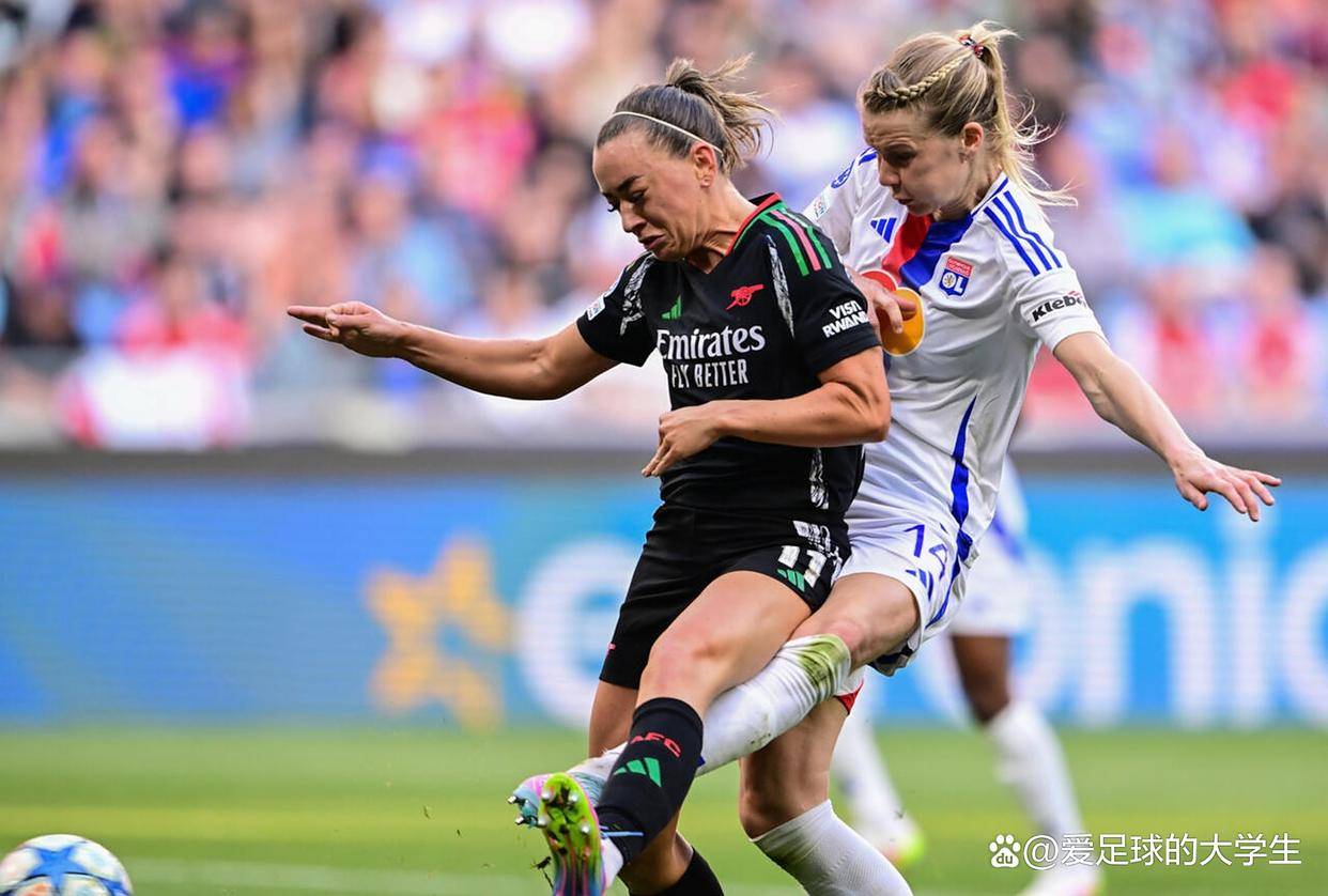 熟悉的剧本，不同的结局：阿森纳卫冕之路始于一场自毁